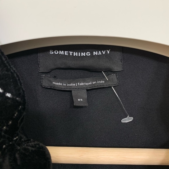 NWOT Something Navy Black Quilted Velvet Jacket - Picture 7 of 15